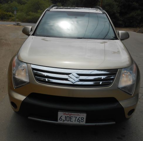 2008 Suzuki XL-7 Hatchback SVM Sedan