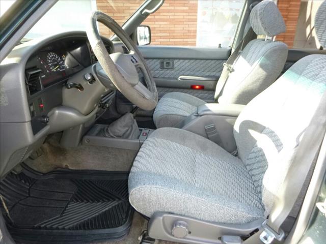 1994 Toyota 4Runner LT Pickup 4D 8 Ft