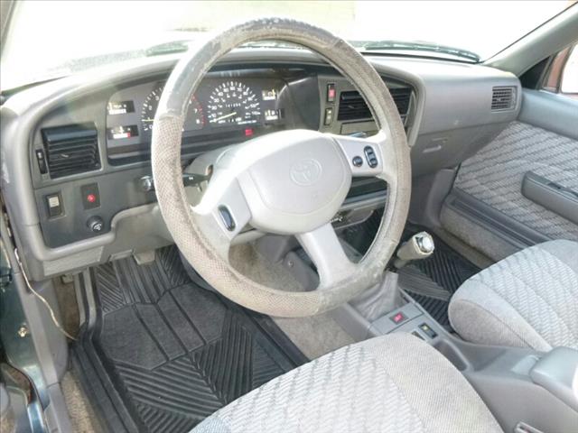 1994 Toyota 4Runner LT Pickup 4D 8 Ft