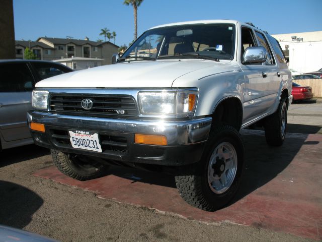 1995 Toyota 4Runner 5dr Wgn Auto STD (natl) Hatchback