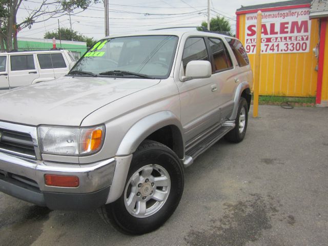 1996 Toyota 4Runner SLT 25