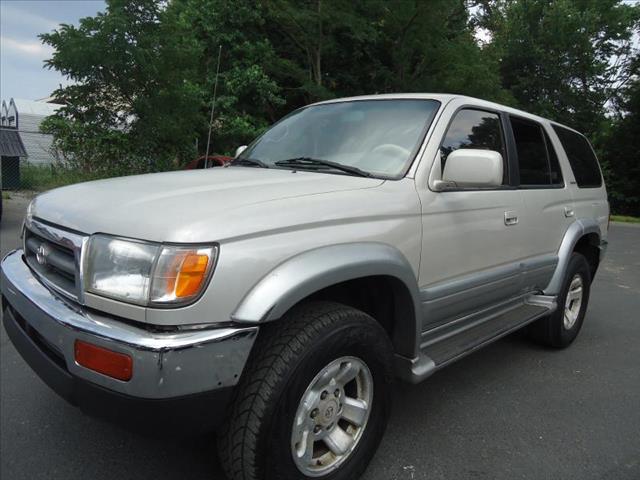 1997 Toyota 4Runner Limited 6.8L 4WD