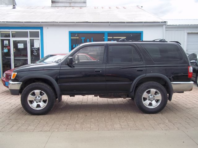1997 Toyota 4Runner LT Pickup 4D 8 Ft
