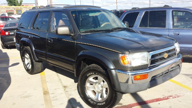 1998 Toyota 4Runner LS Flex Fuel 4x4 This Is One Of Our Best Bargains