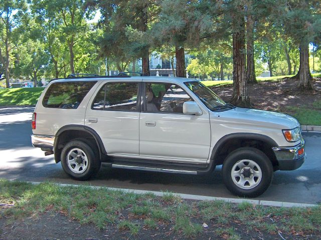 1998 Toyota 4Runner GT Limited