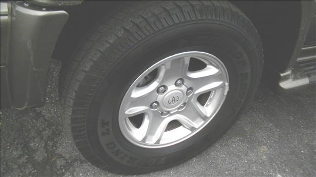 2000 Toyota 4Runner SLT 25