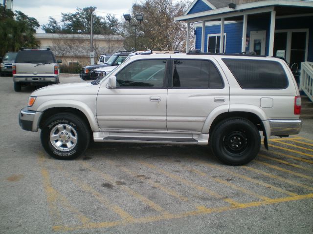 2000 Toyota 4Runner GT Limited