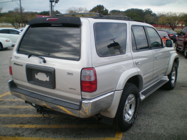 2000 Toyota 4Runner GT Limited