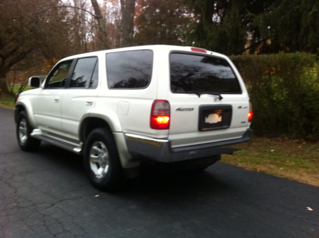 2000 Toyota 4Runner I Limited