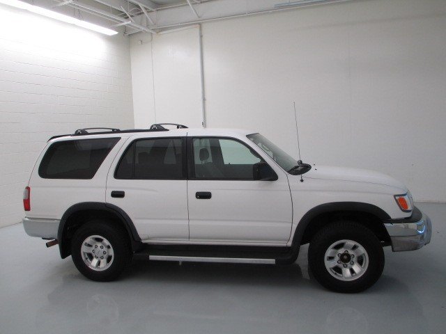 2000 Toyota 4Runner Base