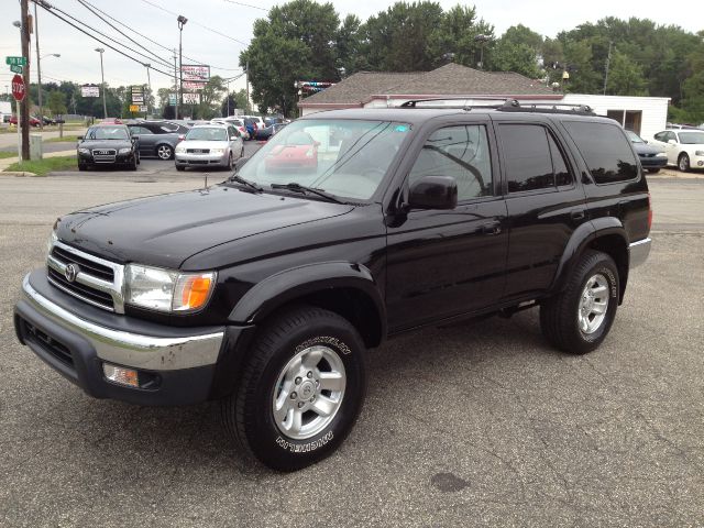 2000 Toyota 4Runner I Limited