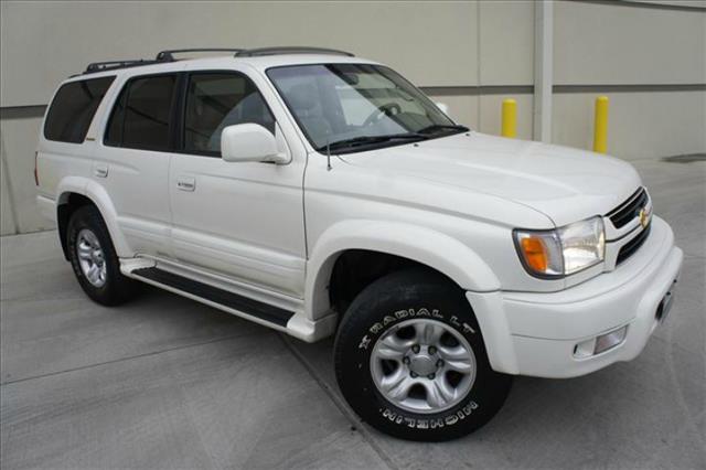 2002 Toyota 4Runner Base11passenger