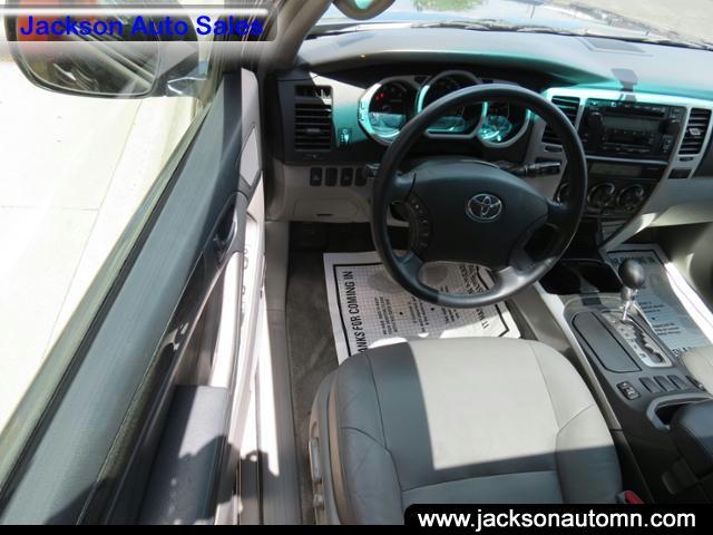 2003 Toyota 4Runner SLT 25