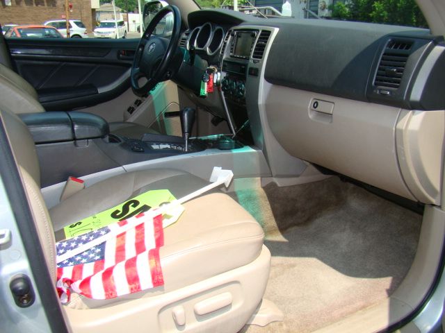 2003 Toyota 4Runner Super