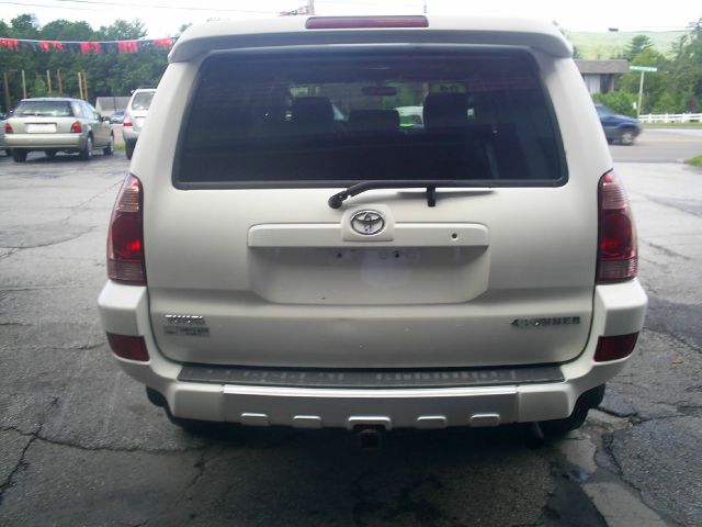 2004 Toyota 4Runner DOWN 4.9 WAC