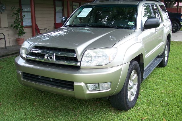 2005 Toyota 4Runner 5dr Wgn Auto STD (natl) Hatchback