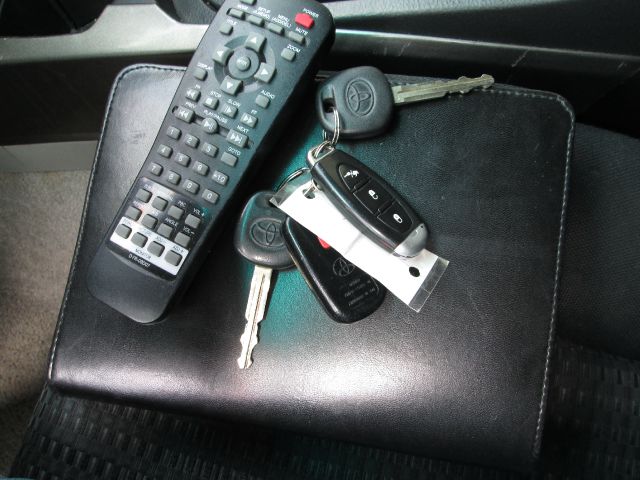 2006 Toyota 4Runner Reg Cab FLAT BED