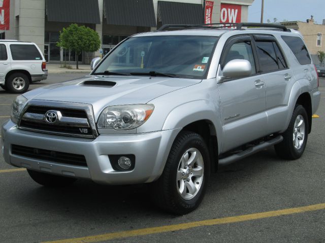2006 Toyota 4Runner Reg Cab FLAT BED