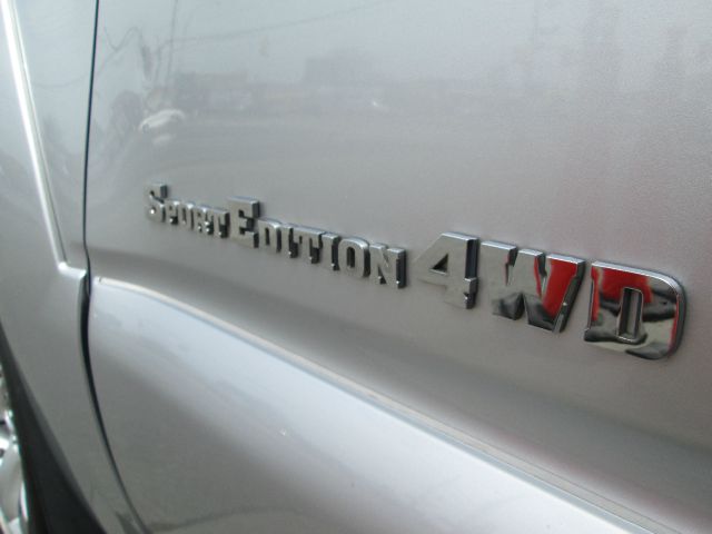 2006 Toyota 4Runner Reg Cab FLAT BED