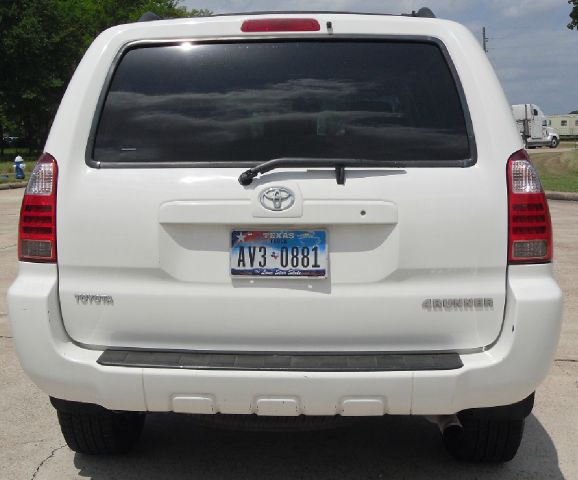 2006 Toyota 4Runner LTZ, DVD, NAV, SUN Roof, Loade