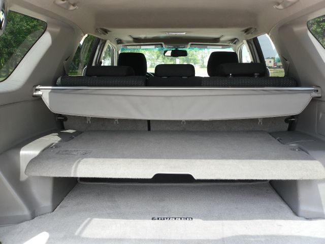 2006 Toyota 4Runner LTZ, DVD, NAV, SUN Roof, Loade