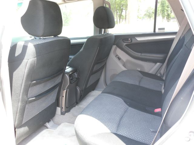 2006 Toyota 4Runner LTZ, DVD, NAV, SUN Roof, Loade