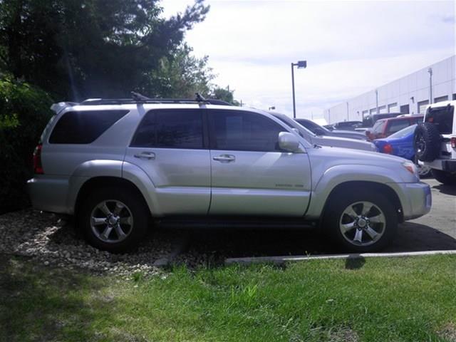 2007 Toyota 4Runner Ext. Cab 6.5-ft. Bed 4WD