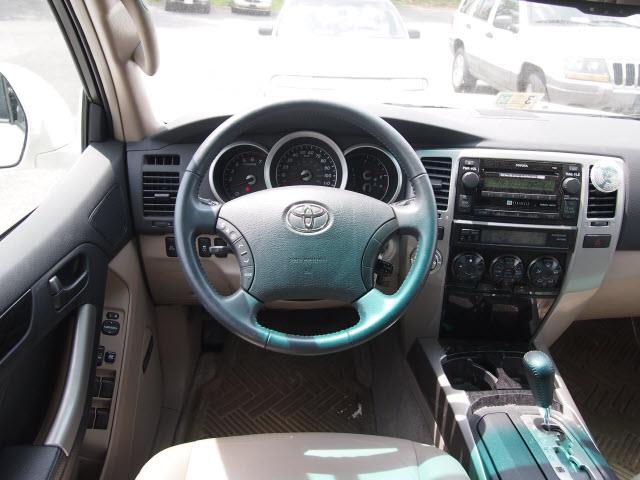2008 Toyota 4Runner SLT 25