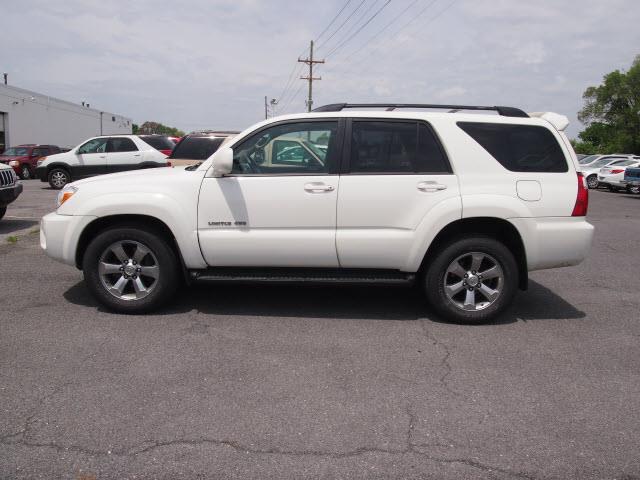 2008 Toyota 4Runner SLT 25