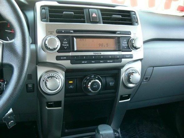 2010 Toyota 4Runner 3.2 Quattro Navigation