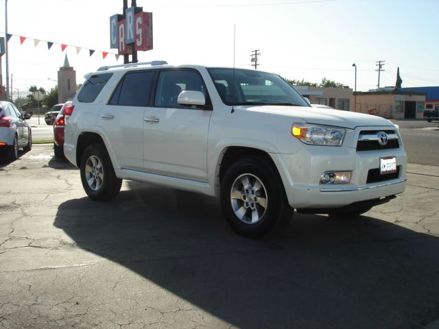 2010 Toyota 4Runner SLE 8ft Bed