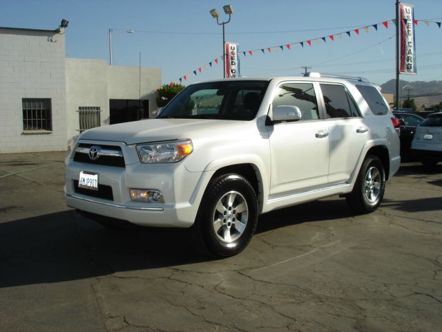 2010 Toyota 4Runner SLE 8ft Bed