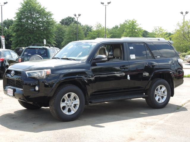 2014 Toyota 4Runner R350 4matic MINT Conditionthird Rowmust SEE