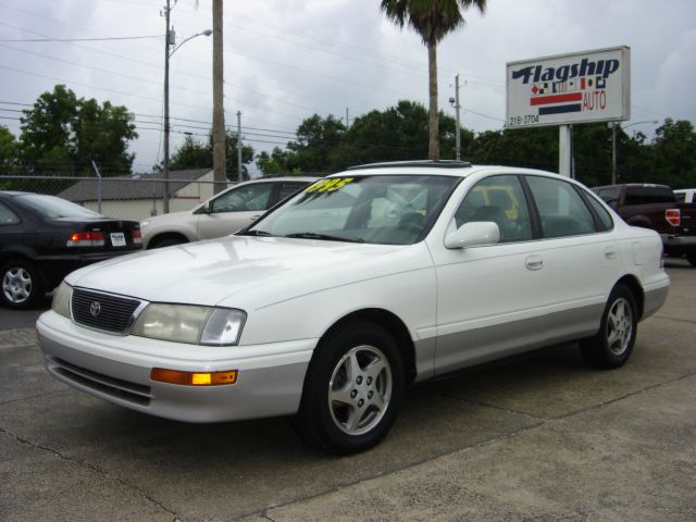 1997 Toyota Avalon XLS