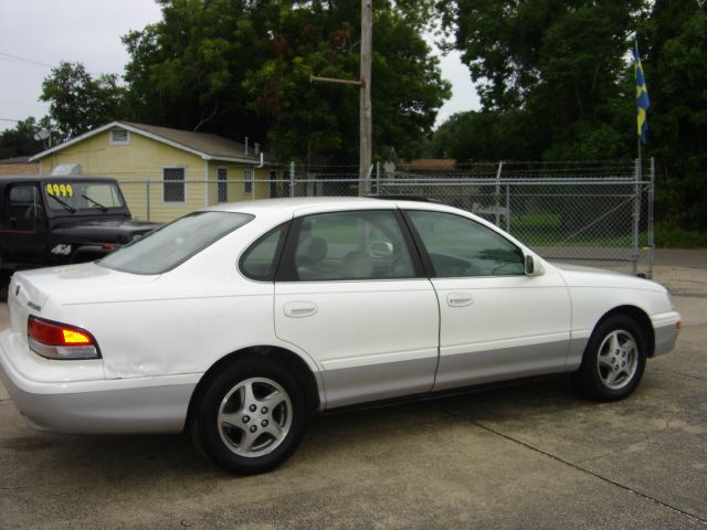 1997 Toyota Avalon XLS