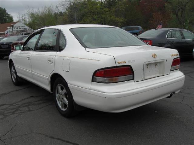 1997 Toyota Avalon Crew Cab 126.0 WB 4WD LT w/1L