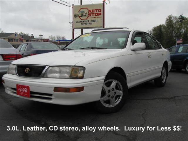 1997 Toyota Avalon Crew Cab 126.0 WB 4WD LT w/1L
