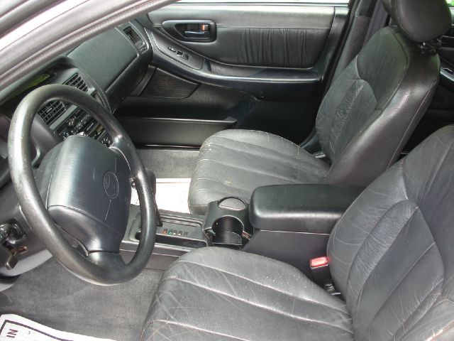 1997 Toyota Avalon Unknown