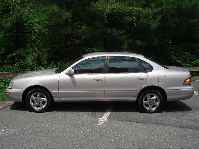 1997 Toyota Avalon Unknown