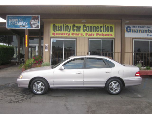 1998 Toyota Avalon Sport 4WD