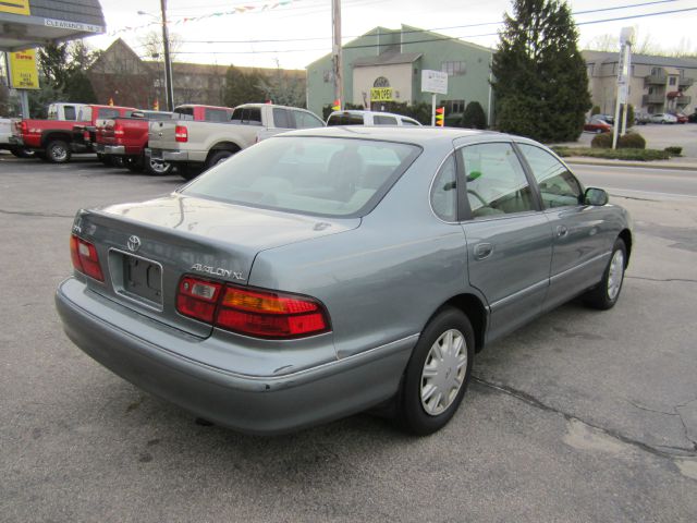1998 Toyota Avalon Sport 4WD