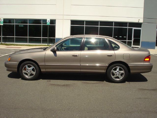 1998 Toyota Avalon XLS