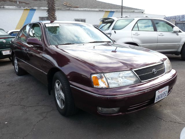 1999 Toyota Avalon XLS