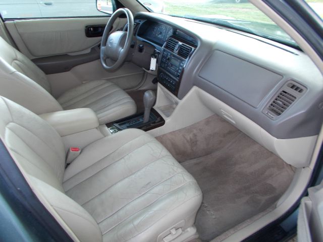 1999 Toyota Avalon XLS