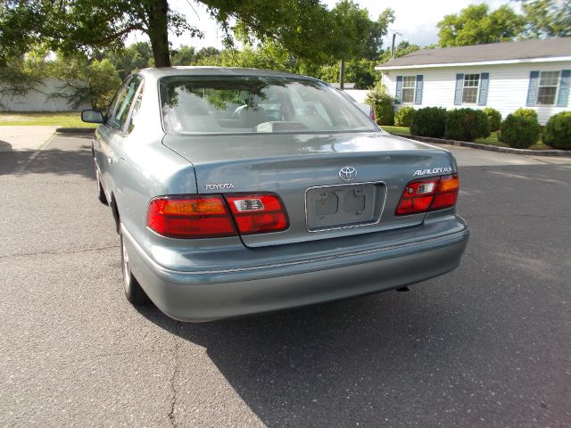 1999 Toyota Avalon XLS