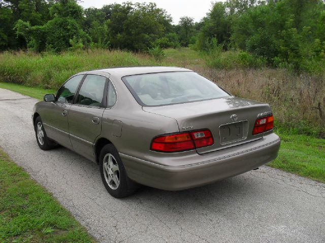 1999 Toyota Avalon XLS