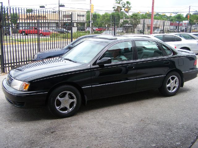 1999 Toyota Avalon Sport 4WD