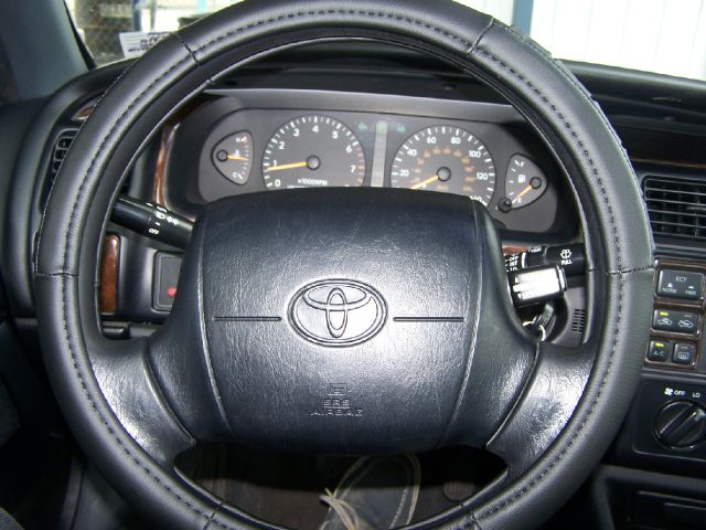 1999 Toyota Avalon Sport 4WD