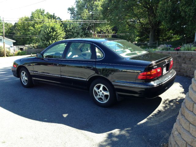1999 Toyota Avalon XLS