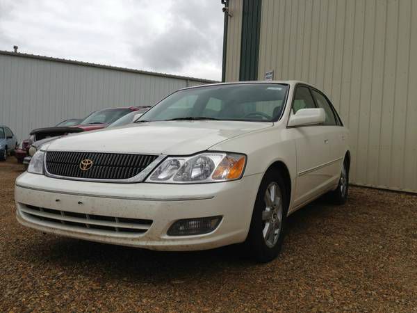 2000 Toyota Avalon XLS